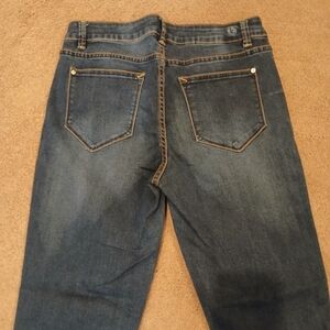 Kensie Dark Blue Ankle & Cropped Jeans